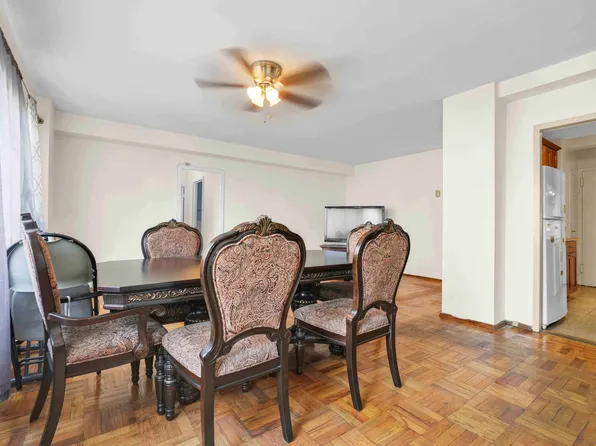 6 Fordham Hill Oval image 17 of 25