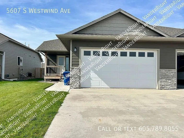 5607 S Westwind Ave — Photo 1