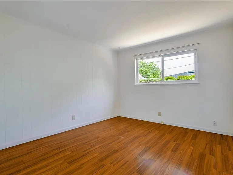 1594 Willowgate Dr — Photo 7