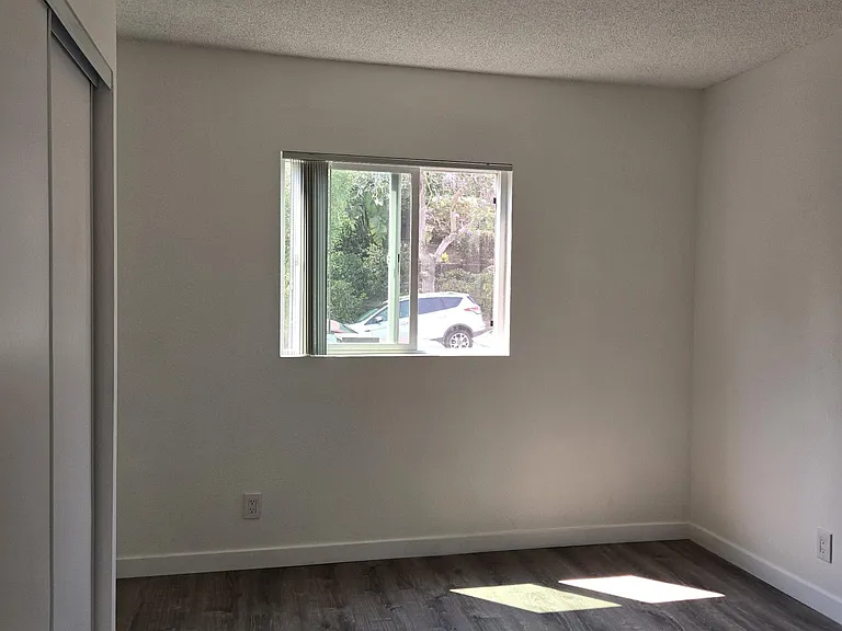 3787 Keating St #D — Photo 12
