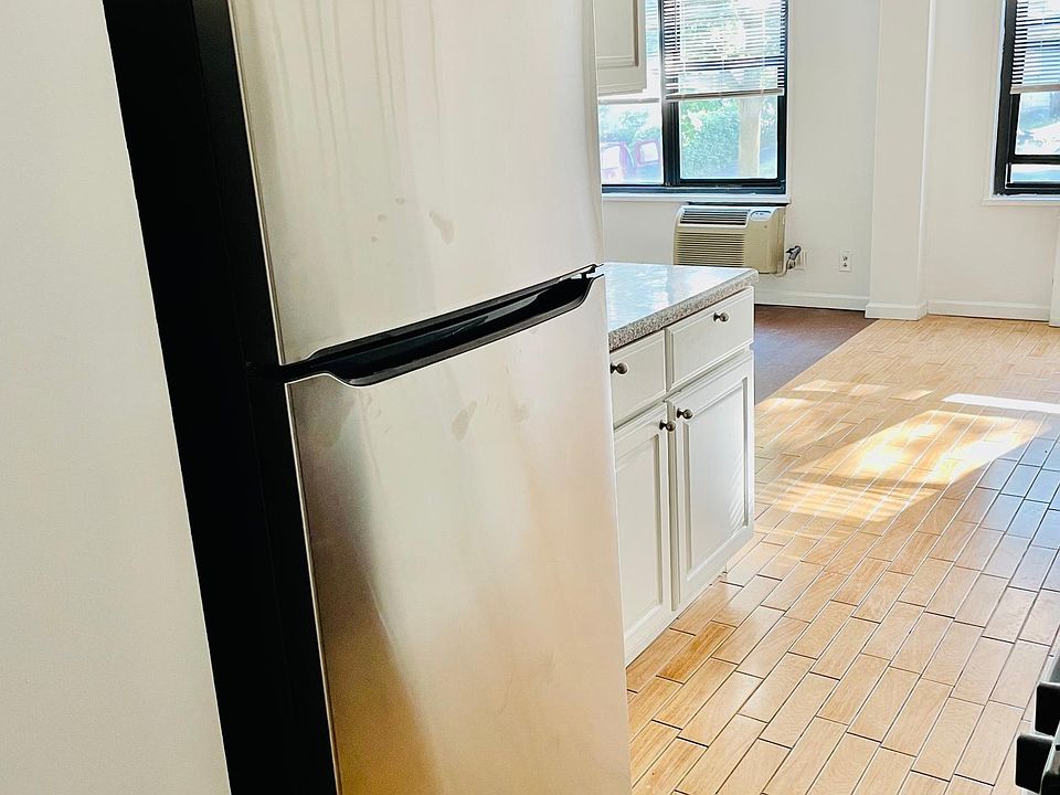 1st image of 44 Davis Ave #2C