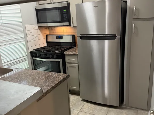 6906 Guadalupe St #303, Austin, TX 78752