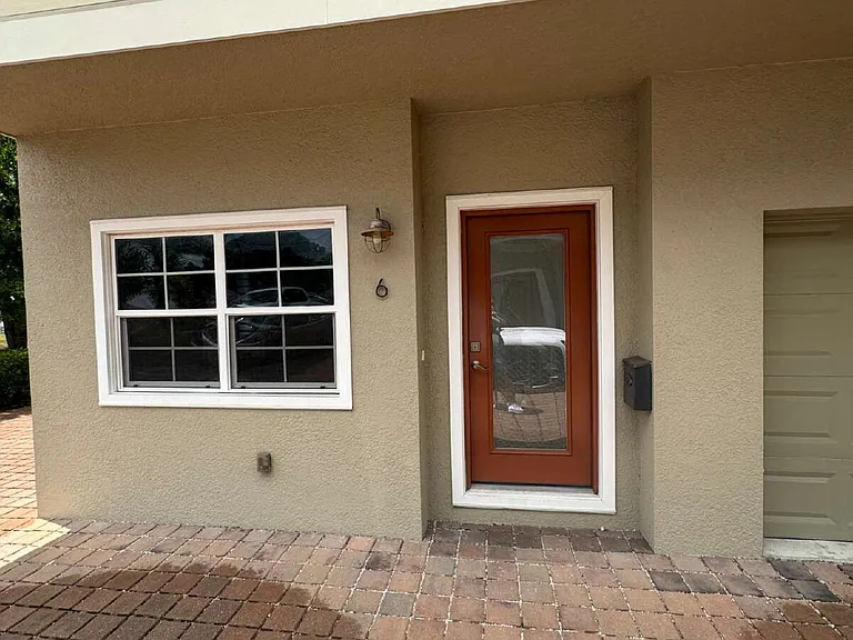 3701 W Carmen St #6 — Photo 3