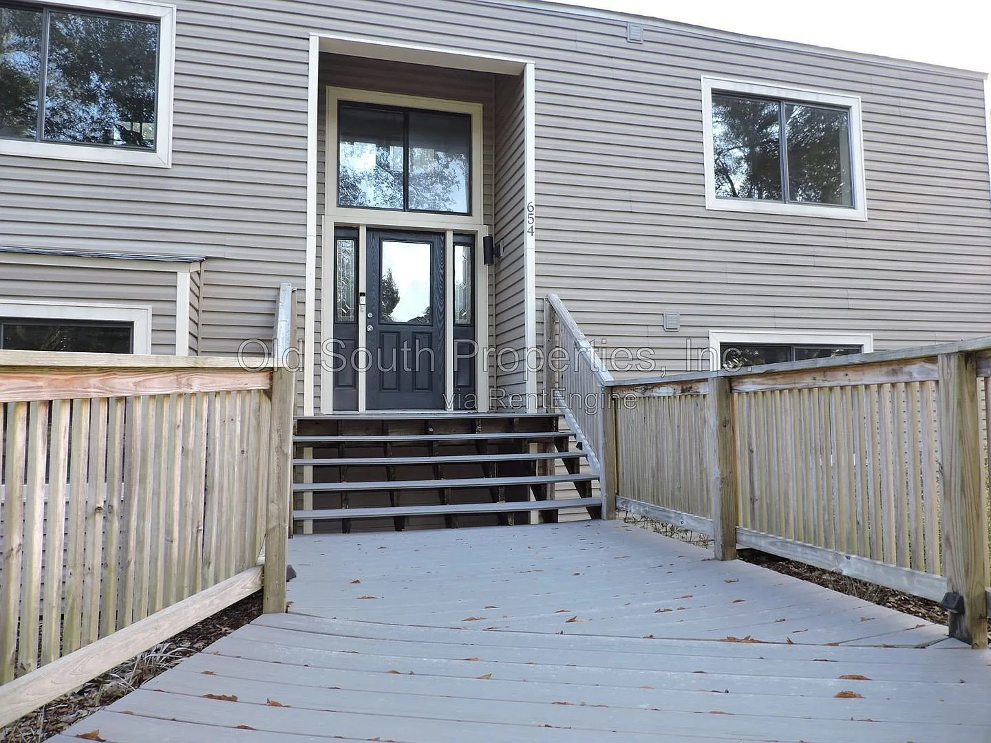 3 bed, 2.5 bath, 2254 sqft, $2,200 — Photo 4
