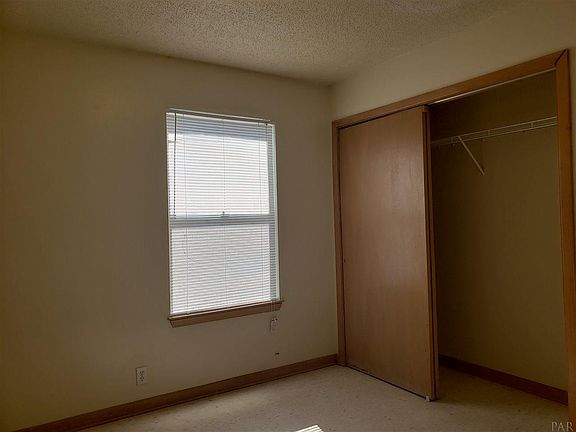 2nd image of 465 S L St #B