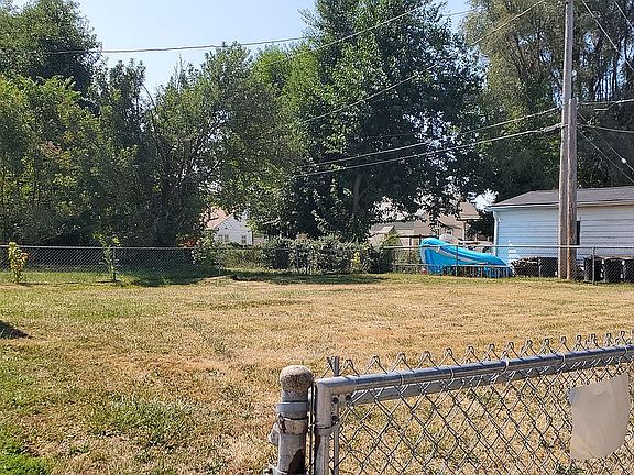 2nd image of 4338 N 31st Ave