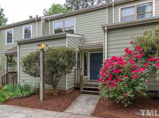 217 Cedarwood Ln, Carrboro, NC 27510
