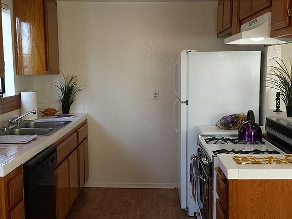 5th image of 4921 W 118th St APT 7