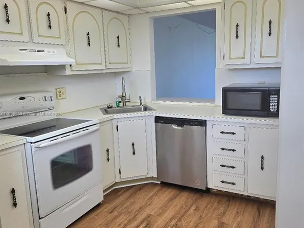 2571 Aragon Blvd APT 414, Fort Lauderdale, FL 33322