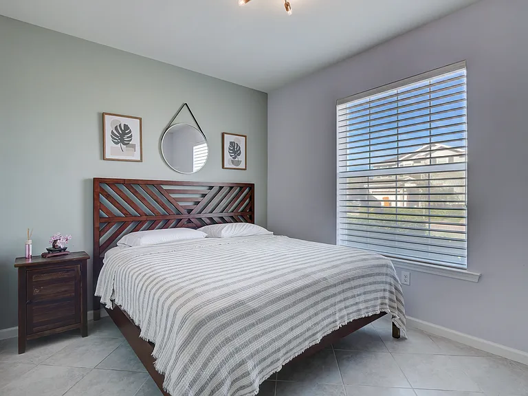 17425 Silverspur Dr — Photo 8