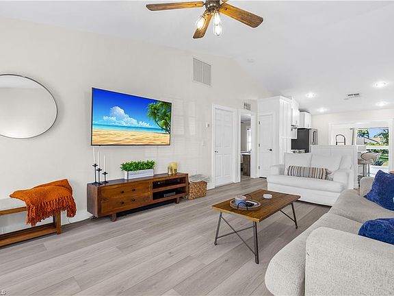 3rd image of 26501 Snowberry LN