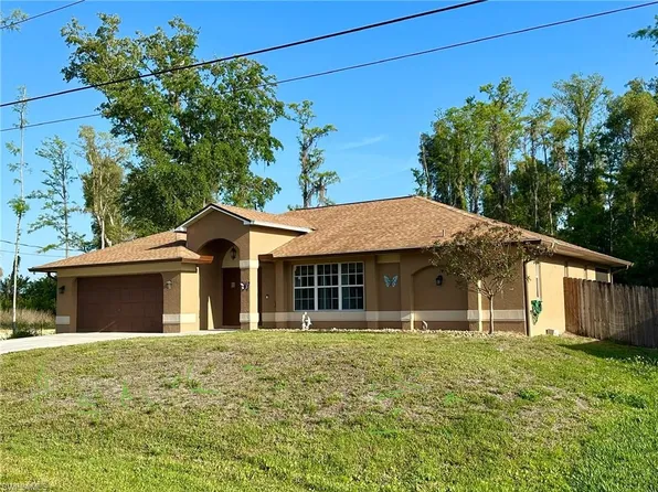 5212 Barth ST, LEHIGH ACRES, FL 33971