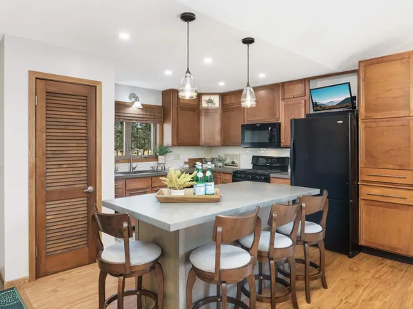 17590 Cleveland St NW, Elk River, MN 55330