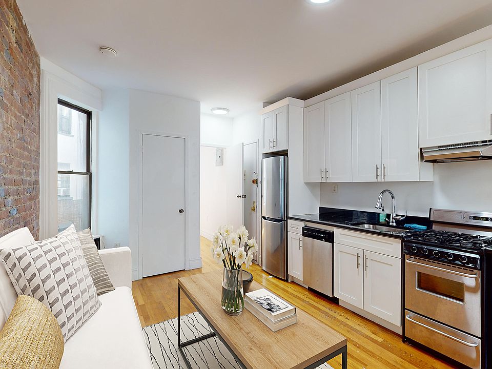2nd image of 229 E 10th St APT 15