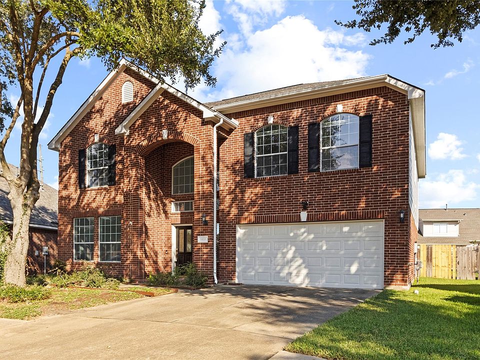 1st image of 5926 Heathmoor Ln