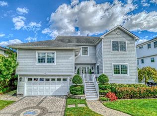 403 N Lancaster Ave, Margate, NJ 08402