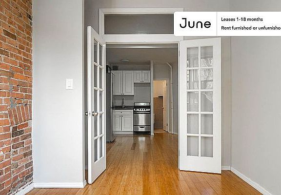 2nd image of 439 W 48th St APT 1FW