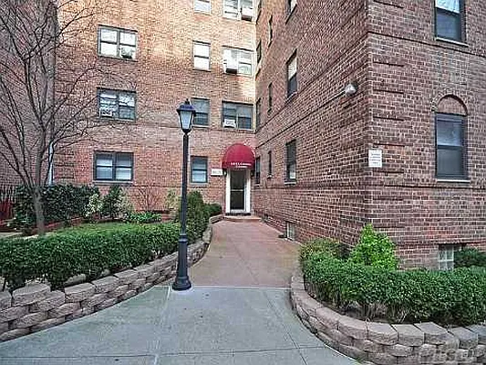 Sold by Century 21 American Homes | media 1