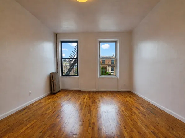 1421 Dean Street image 1 of 10