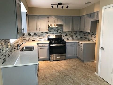 5th image of 4607 White Elm Dr