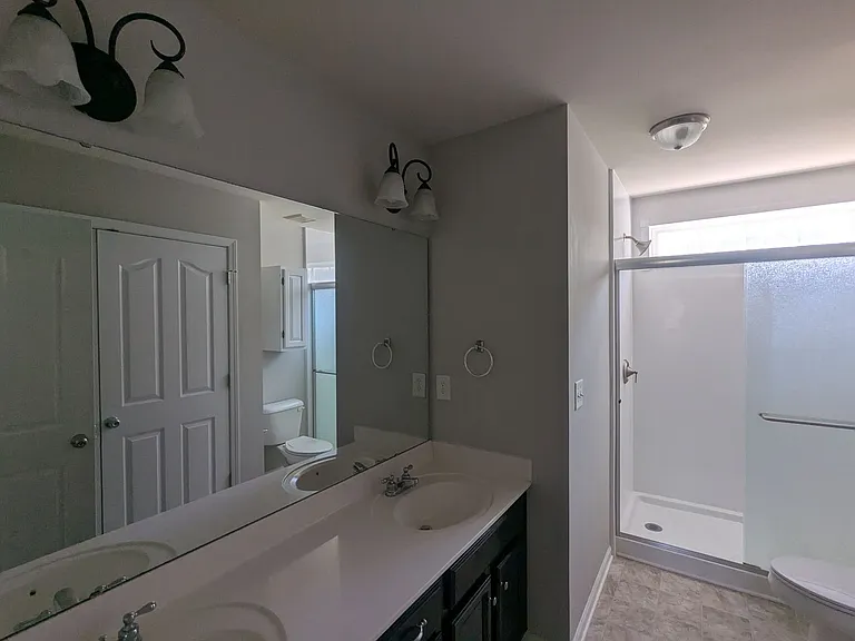 7894 Woodmere Dr — Photo 23