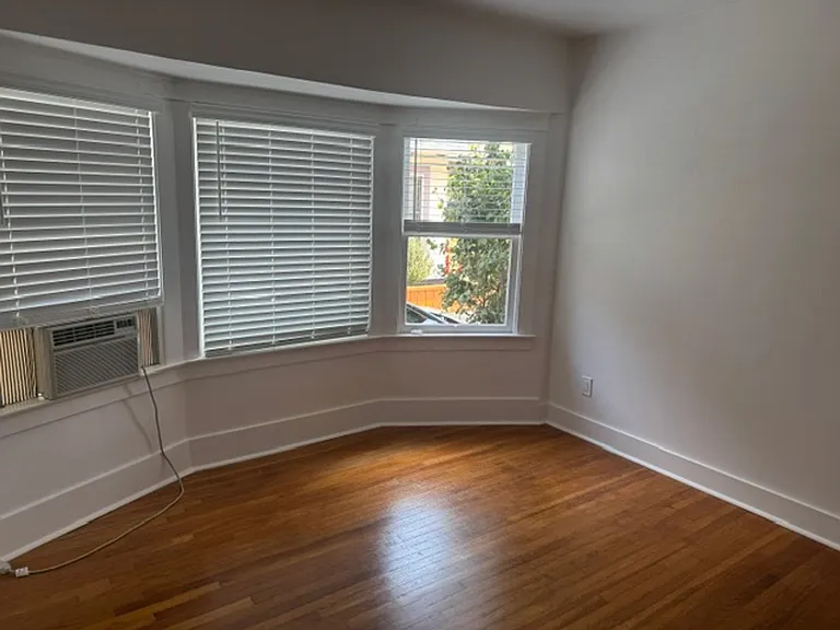 1698 Myrtle Ave — Photo 25