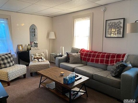 2nd image of 50 The Cres APT C4