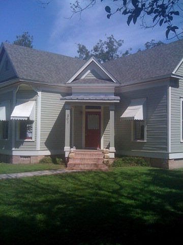 1st image of 501 Crockett St