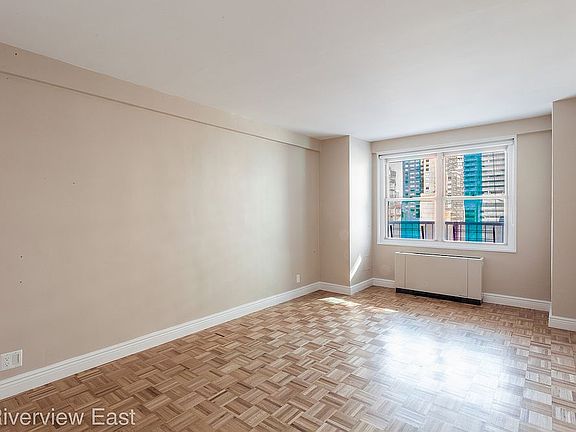 4th image of 251 E 32nd St #8C