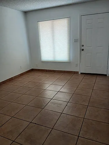 2308 E Broadway Rd #A Photo 1