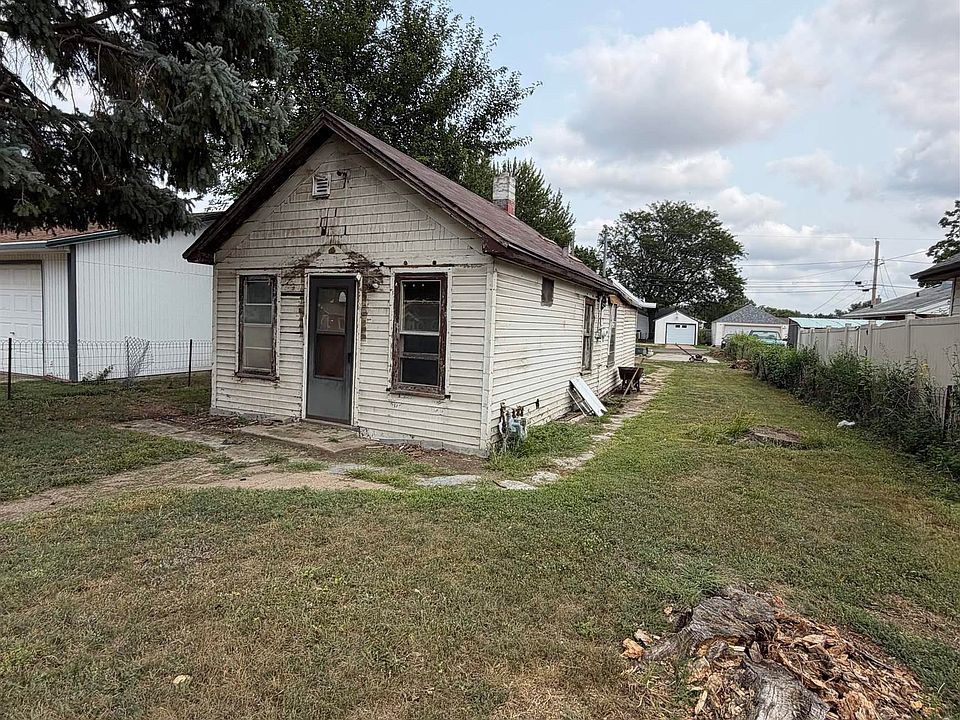 1st image of 702 N Mable Ave
