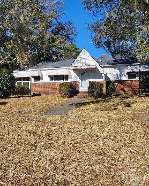 1st image of 2106 S Fernwood Dr