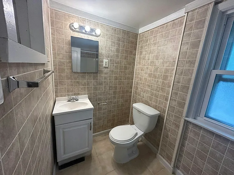 6160 McGuire St — Photo 19