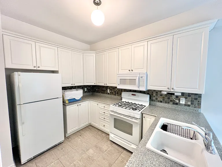 30 Clovis St #30 — Photo 6