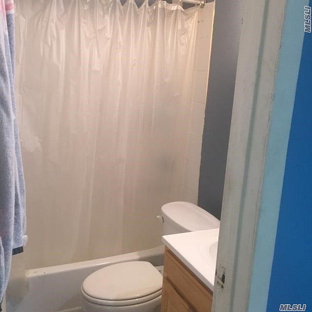 2nd image of 24617 Jericho Tpke