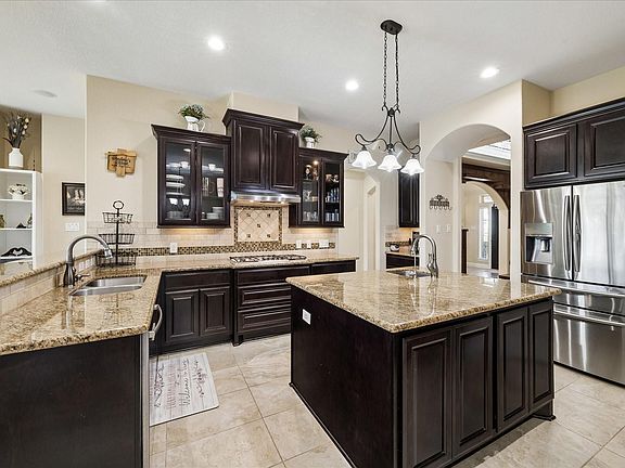 2nd image of 202 Wyndemere Dr
