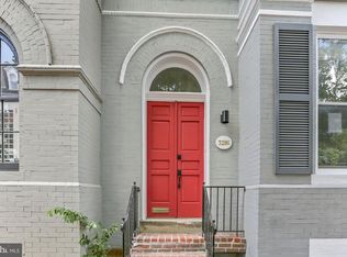 3286 N St NW, Washington, DC 20007