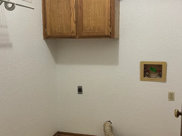 2421 Morning Glory Dr — Photo 20