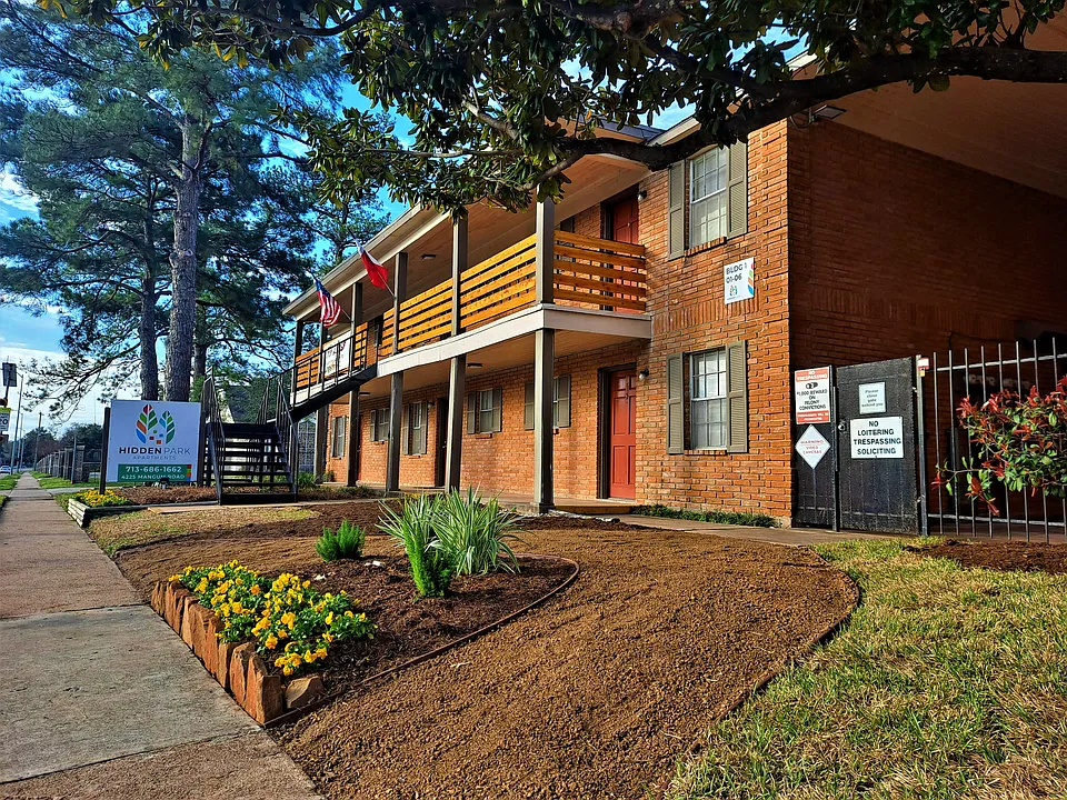 Hidden Park Apartments