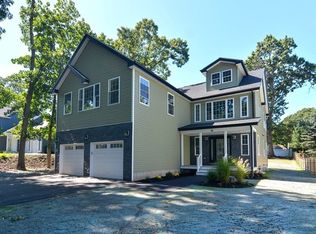 6 Ash St, Natick, MA 01760