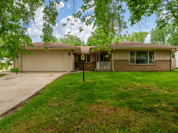 5418 Tam O Shanter Dr, Rockford, IL 61107
