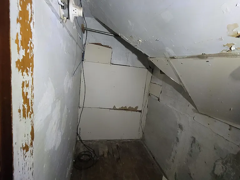 1908 N Union St — Photo 10