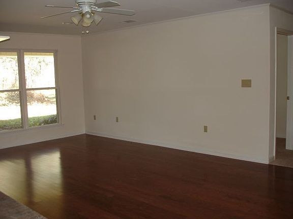 Living room w/wood floors