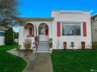 8328 25th Ave NW, Seattle, WA 98117