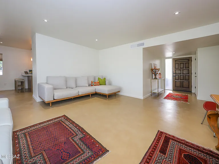 2791 W Casas Cir — Photo 5