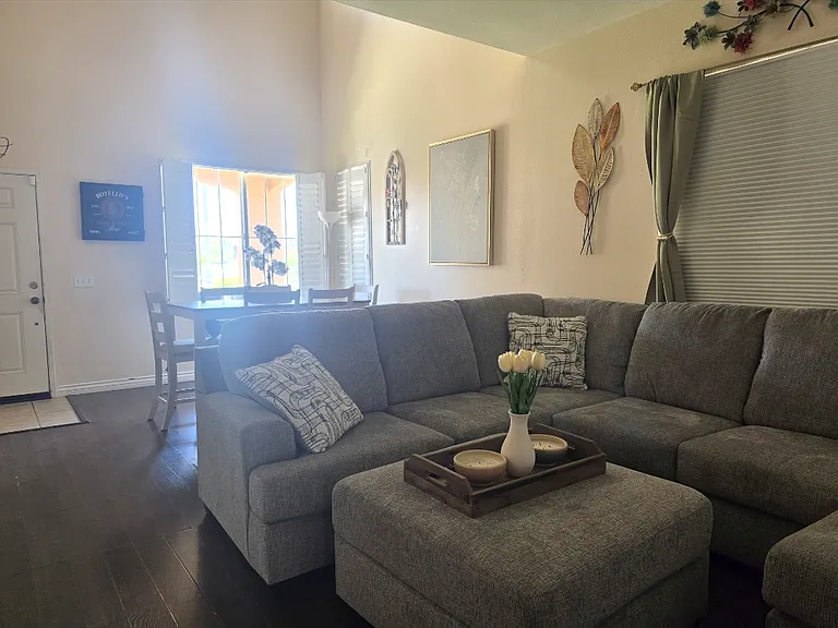 227 Cisneros Ct — Photo 1