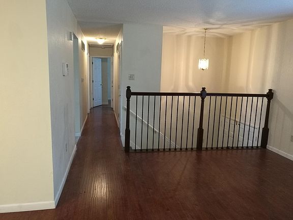 3rd image of 2366 Millvalley Dr