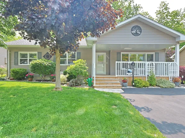 328 Wyldwood Ln, South Huron, ON N0M 1T0