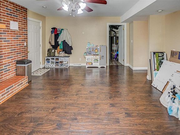 4th image of 619 Knollwood Dr