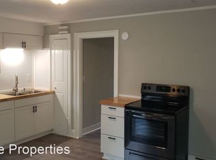 23 Elm St APT 2, Augusta, ME 04330